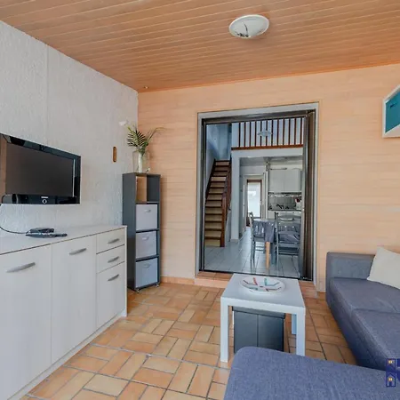 Le Brigantin - Air Conditioner - Terrace
